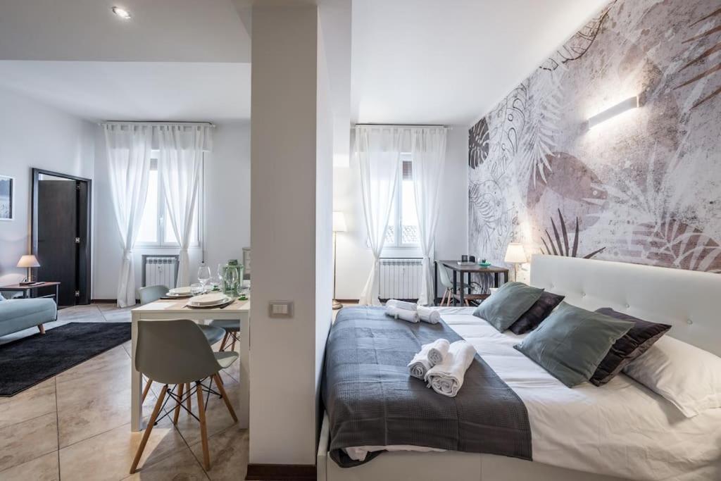 Apartament Sotto Le Due Torri 5* Bolonia Zewnętrze zdjęcie